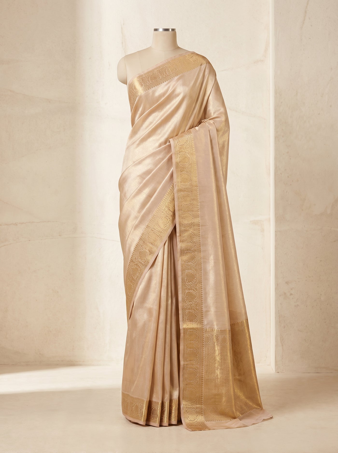 Pearl Champagne Muse pattu silk saree